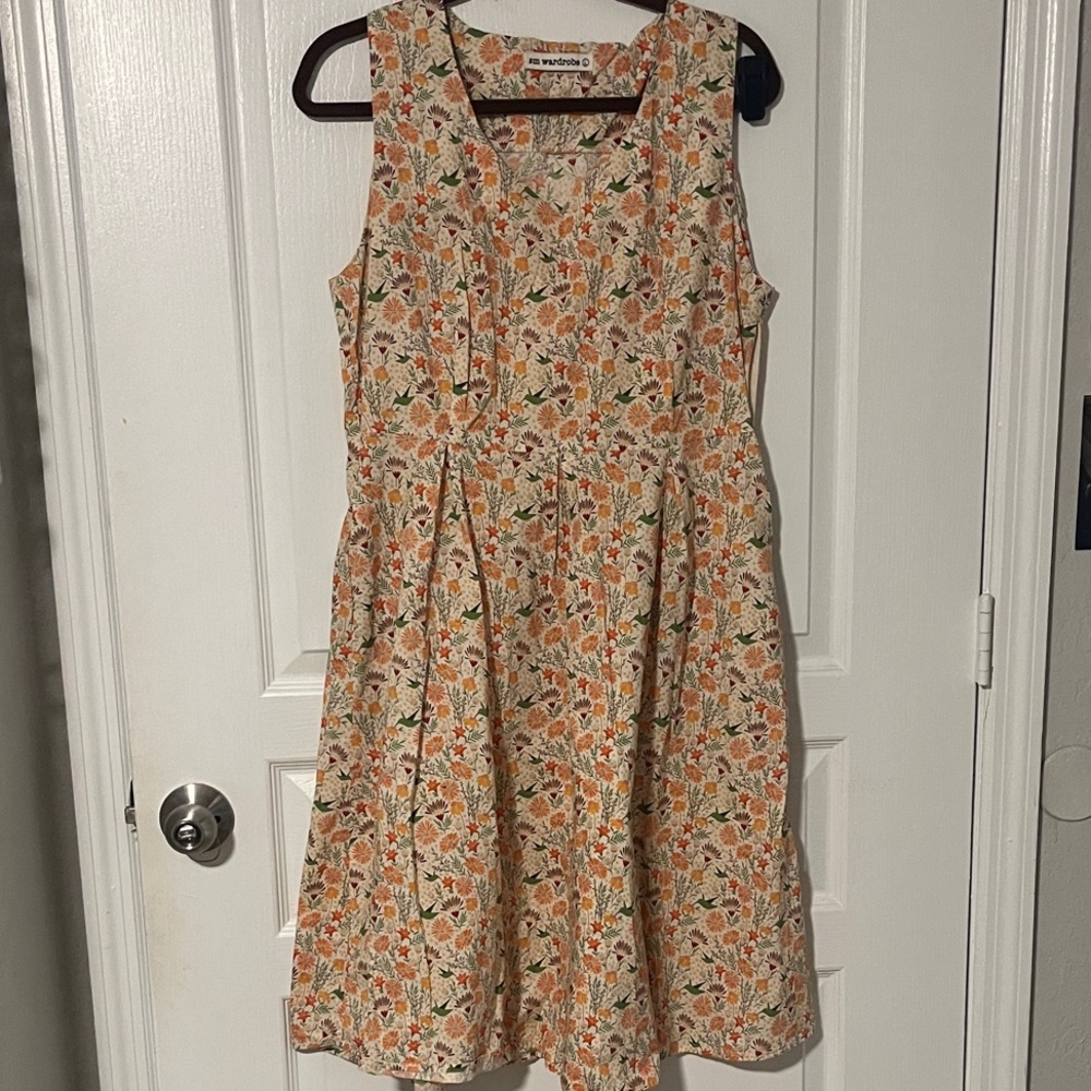 Sm Wardrobe Floral Bird Dress Size L
